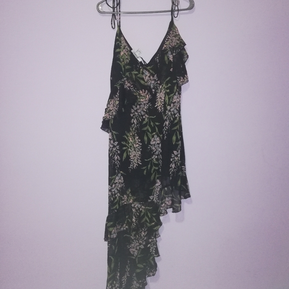 Revamped DRESS NWT - Picture 2 of 7